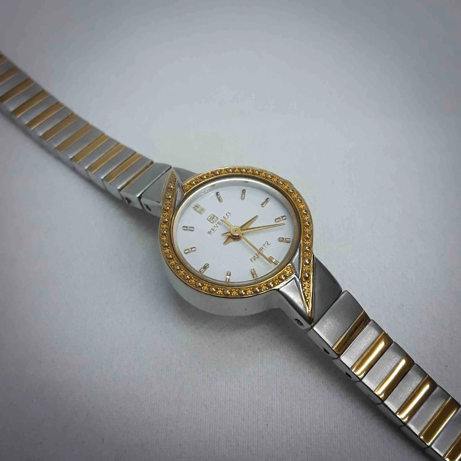 Revello Vintage Kadın Kol Saati - Görsel 1