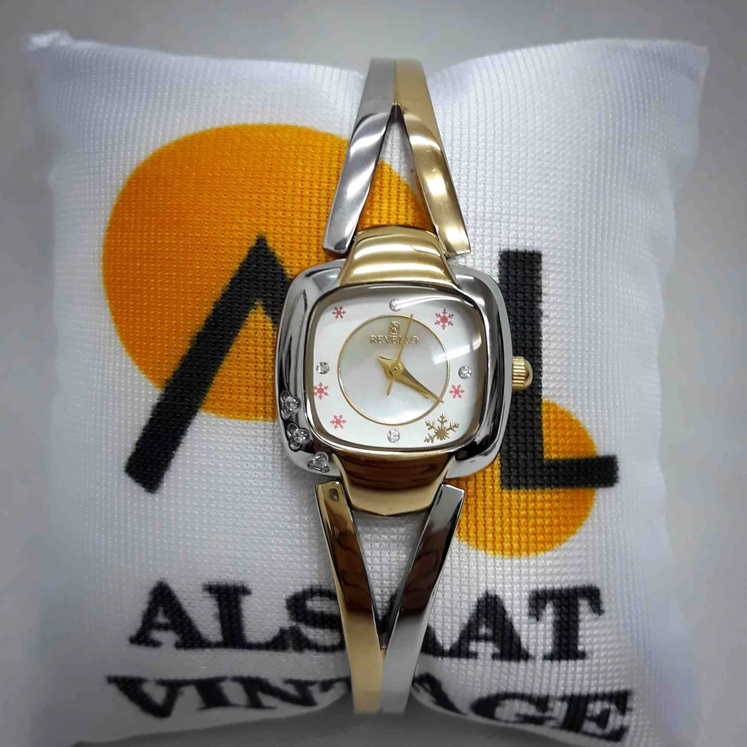 Revello Vintage Kadın Kol Saati - Görsel 1
