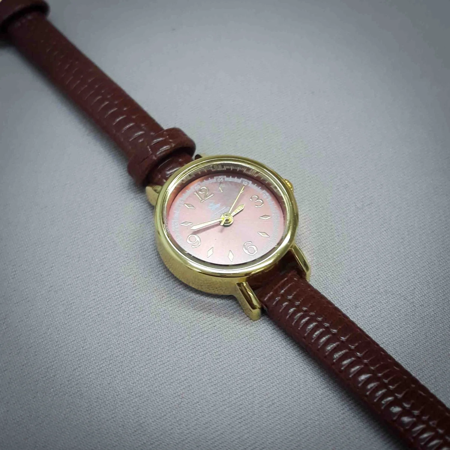G Sport Polo Alsaat Vintage Kadın Kol Saati - Görsel 1